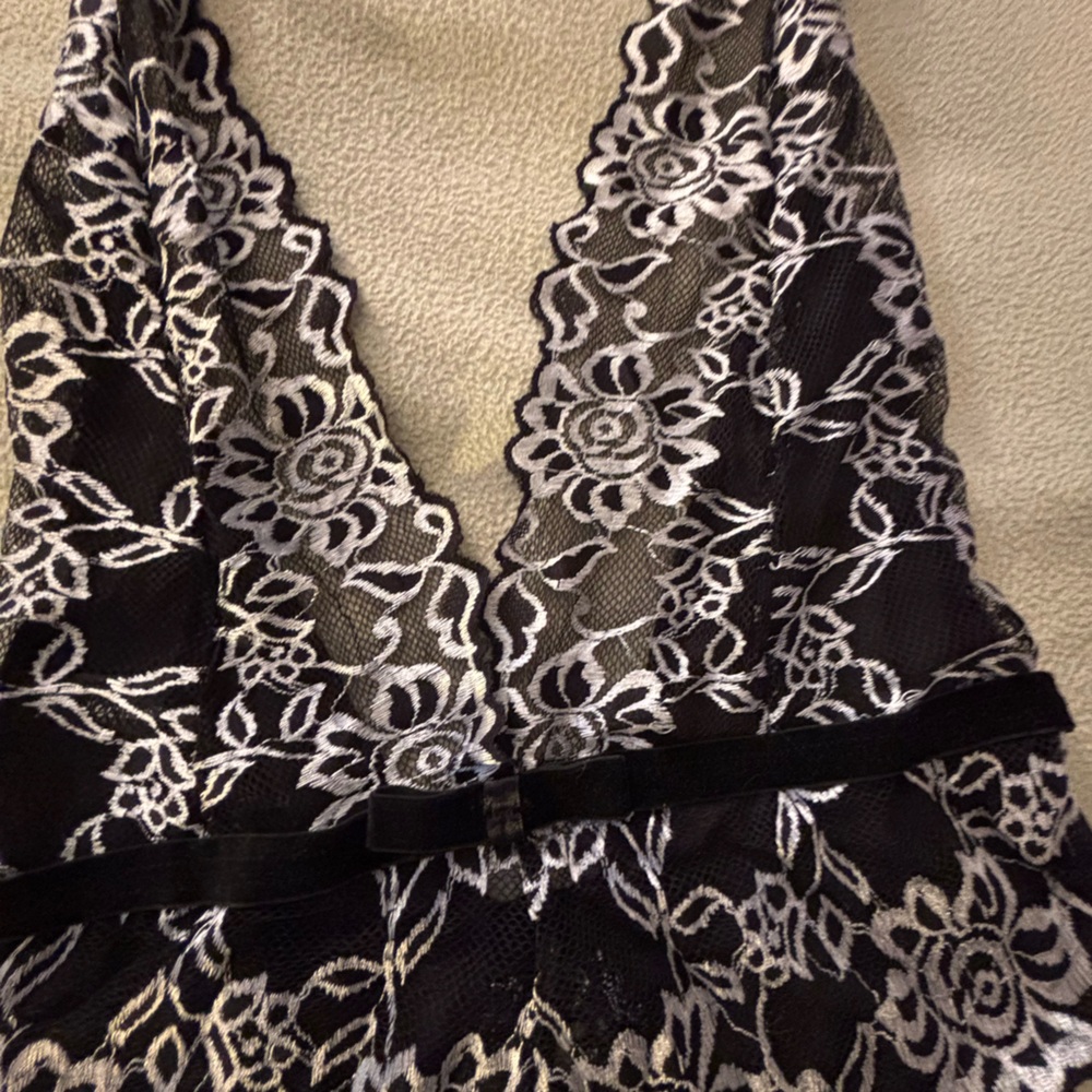 IC COLLECTION Black and White Lace Intimate Teddy